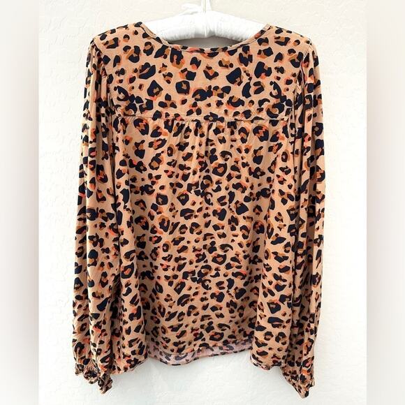 LOFT OUTLET | Cheetah Animal Print Blouse Long Sleeve Boho Peasant Top | Large - Picture 4 of 6